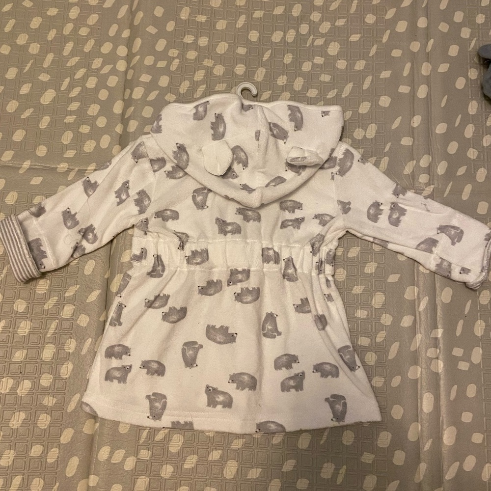 Carter’s Baby Robe - Picture 3 of 4